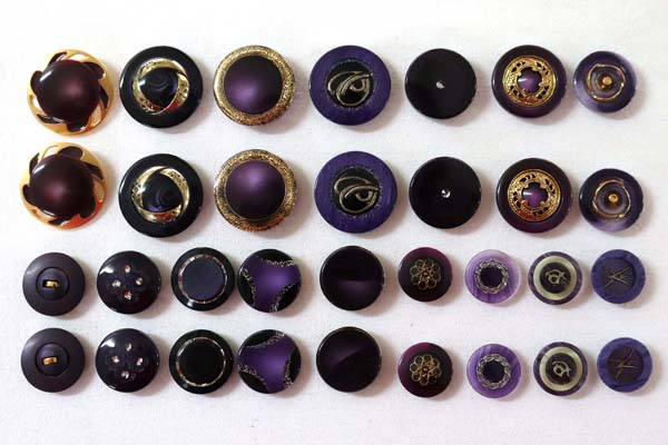メーカー廃番品 ヴィンテージ ジルコニア入 アンティークボタン パープル×ゴールド系gt76 (16組) btgt76